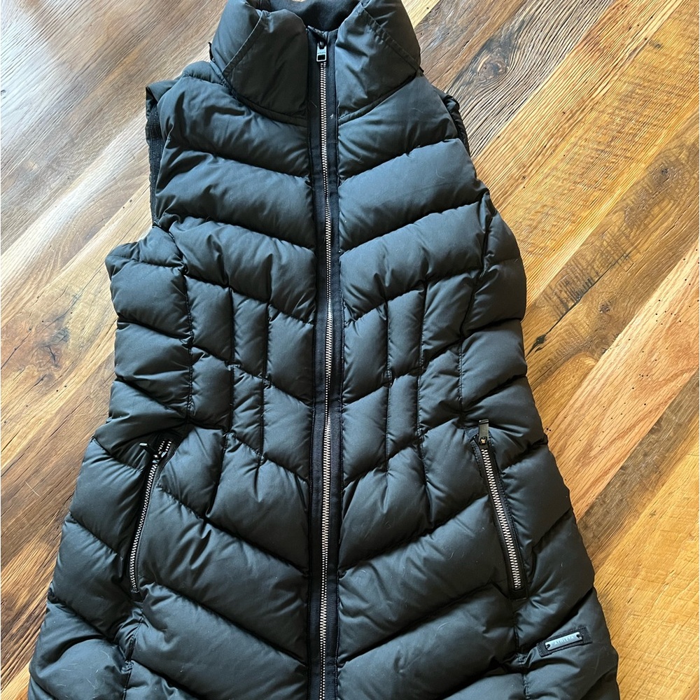 Athleta black vest size xs